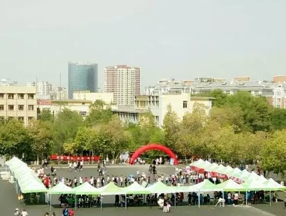 ½ߵȌƌWУӭ2017