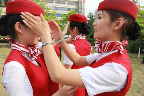 VF˄(w)I(y)W(xu)УЩ