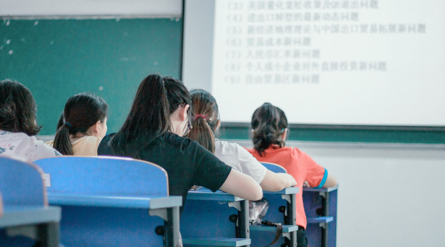 HW(xu)Уc(ni)W(xu)Уą^(q)e 50%ļL(zhng)֪