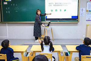 йW(xu)УΞ麢x񱱾¸W(xu)(gu)ZW(xu)У