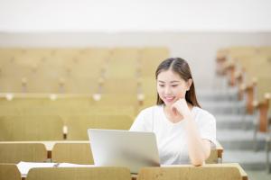 內蒙古工業(yè)大學繼續(xù)教育學院成人教育招生專業(yè)