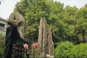 北京市朝陽區(qū)正源新亞學(xué)校小學(xué)部學(xué)費(fèi)一年多少錢？值得就讀嗎？