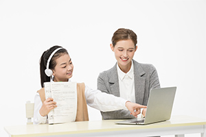北京市朝陽區(qū)正源新亞學校小學幾點放學？