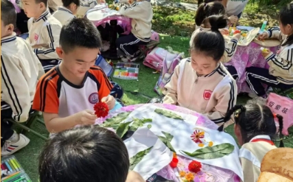 北京東方紅學(xué)校小學(xué)部社會(huì)實(shí)踐，悅享成長(zhǎng)！