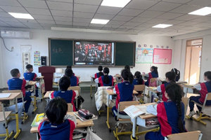 三河市燕橋?qū)W校小學(xué)開展“追尋紅色記憶，傳承紅色經(jīng)典”主題活動(dòng)