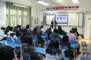 北京市豐臺區(qū)新北賦學(xué)校小學(xué)部開展家長開放日活動——以愛相約，共育花開