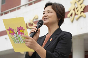 北京市海淀區(qū)崛起實(shí)驗(yàn)學(xué)校教師節(jié)活動(dòng)紀(jì)實(shí)：一朝沐杏雨，一生念師恩