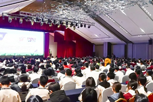 北京東方紅學(xué)校開(kāi)展法制宣傳活動(dòng)：落實(shí)憲法宣傳，維護(hù)校園安全！