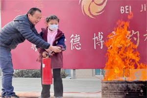 北京匯賢學(xué)校2025年春季師生消防演習(xí)順利開(kāi)展，筑牢校園安全防線