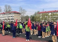 緬懷革命先烈 爭做中華好少年——華油榮德小學(xué)清明節(jié)系列活動紀實