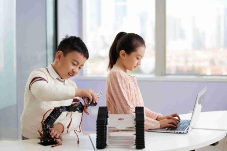 2025年北京市匯賢學校小學非京籍入學條件盤點！非京籍“四證”審核重點解析