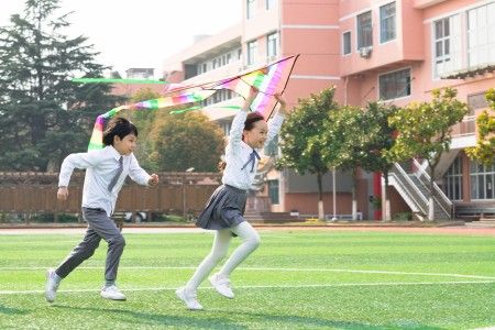 2025年北京東方紅學(xué)校預(yù)估中考錄取分?jǐn)?shù)線解讀，多少分能上東方紅學(xué)校高中？